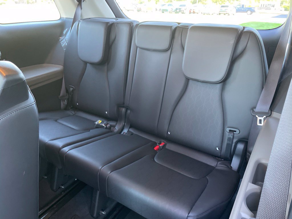 Used 2026 Kia Carnival FWD image 13