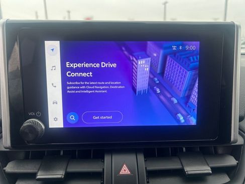 Certified 2025 Toyota RAV4 XLE AWD/4WD image 18