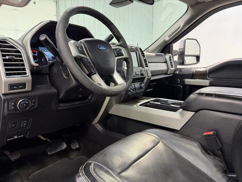 Used 2017 Ford F350 Lariat w/ Lariat Ultimate Package image 12