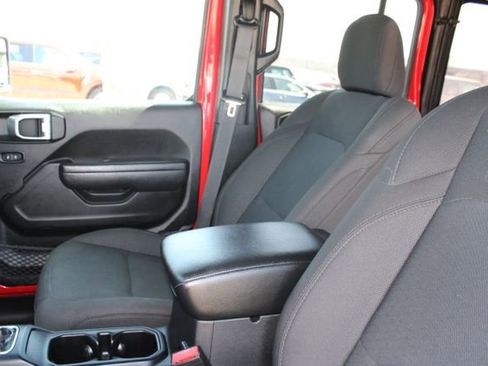 Used 2022 Jeep Wrangler Unlimited Sport AWD/4WD image 27