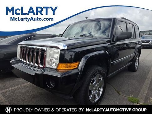Used 2007 Jeep Commander Sport w/ Sun/Sound Group RWD image 1