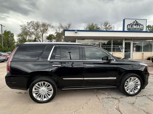 Used 2015 Cadillac Escalade Platinum AWD/4WD image 8
