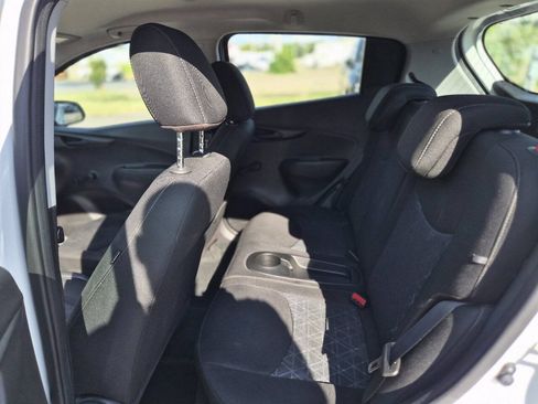 Used 2021 Chevrolet Spark LS FWD image 11