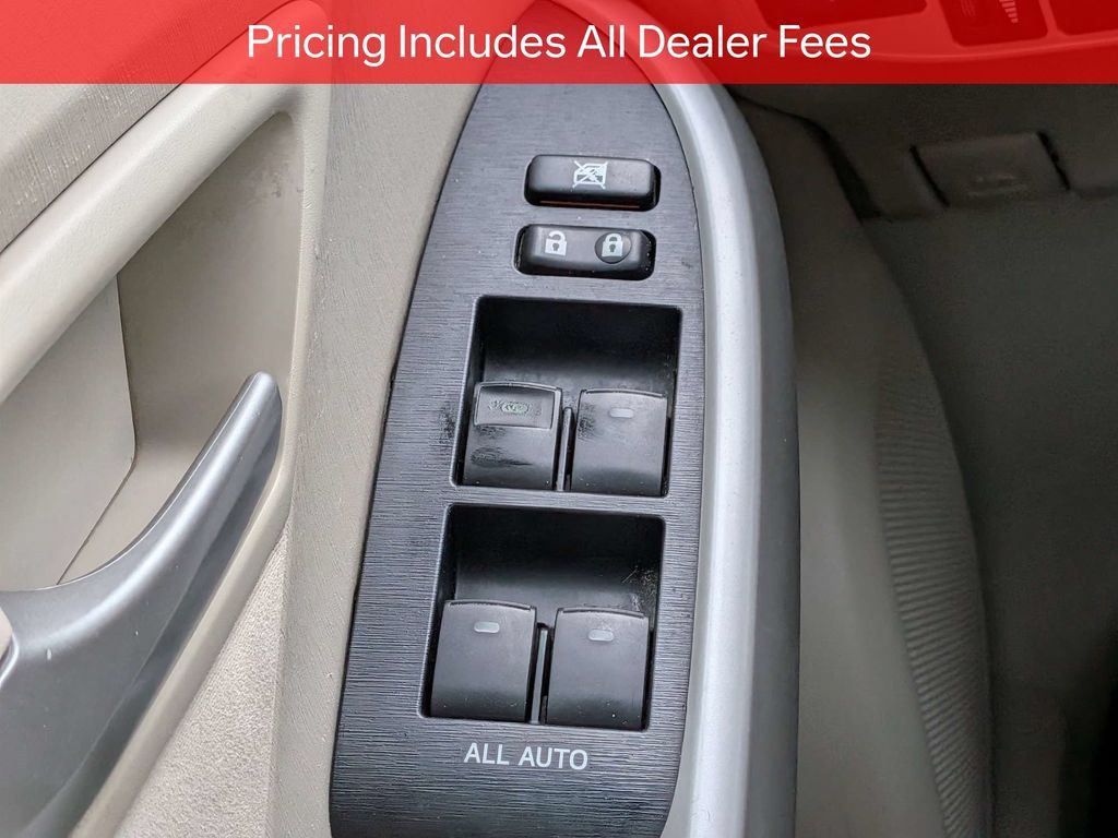 Used 2013 Toyota Prius Three FWD image 25