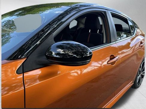 Used 2023 Nissan Sentra SR w/ Electronics Package FWD image 31