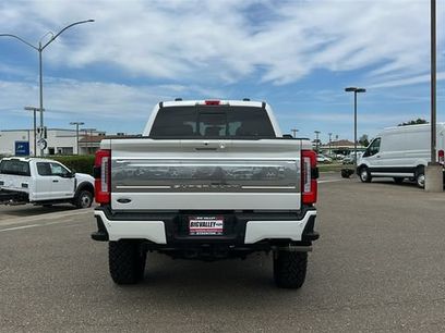 New 2026 Ford F250 Platinum w/ Platinum Plus Package