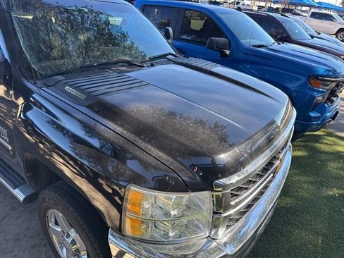 Used 2012 Chevrolet Silverado 2500 LT w/ Texas Edition image 17