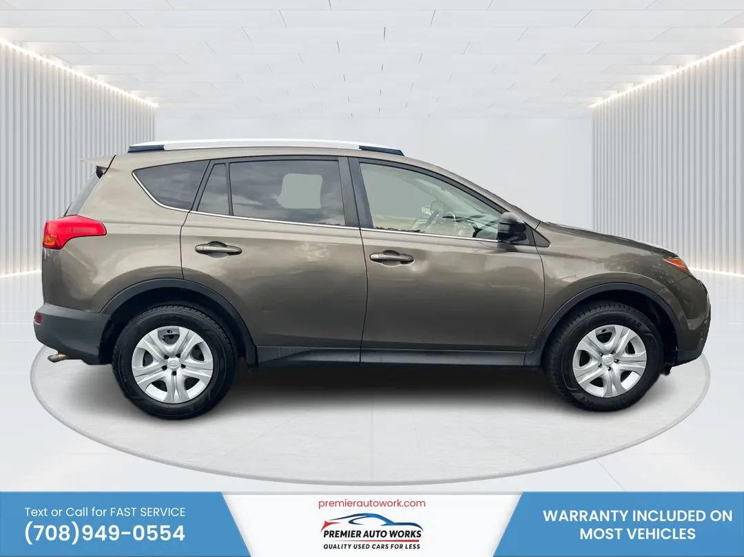 Used 2013 Toyota RAV4 LE AWD/4WD image 8