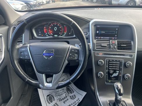 Used 2014 Volvo XC60 T6 AWD/4WD image 18