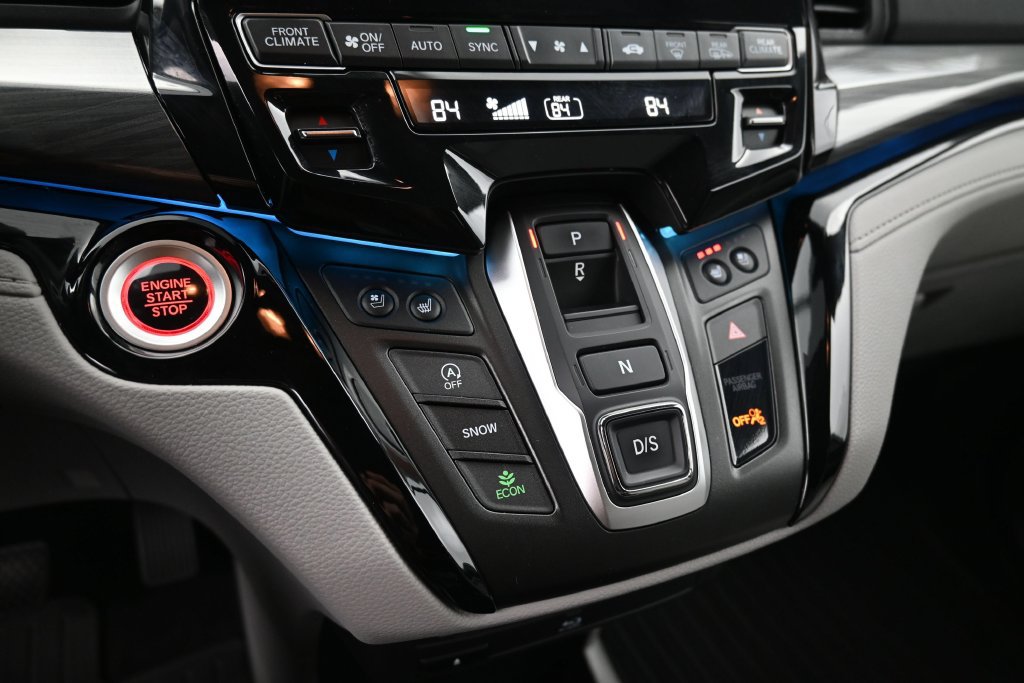 Used 2024 Honda Odyssey Elite image 39