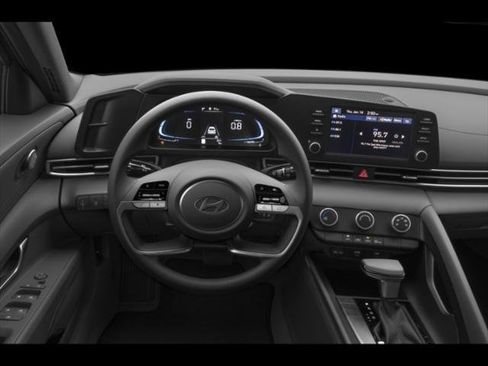 New 2026 Hyundai Elantra SE FWD image 28