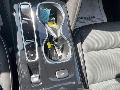 Used 2023 Buick Envision Essence AWD/4WD image 23