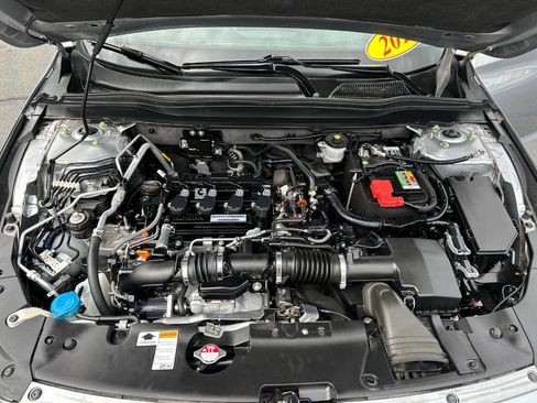 Used 2018 Honda Accord EX-L image 17