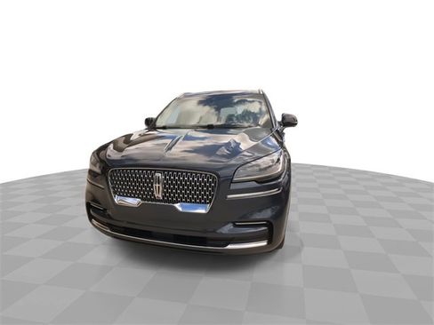 Used 2022 Lincoln Aviator Reserve w/ Equipment Group 201A image 5