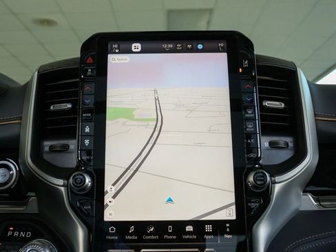 Certified 2025 RAM 1500 Tungsten w/ Off Road Group image 21