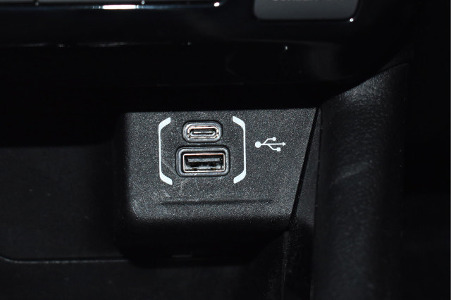 Certified 2023 Jeep Compass Limited AWD/4WD image 22