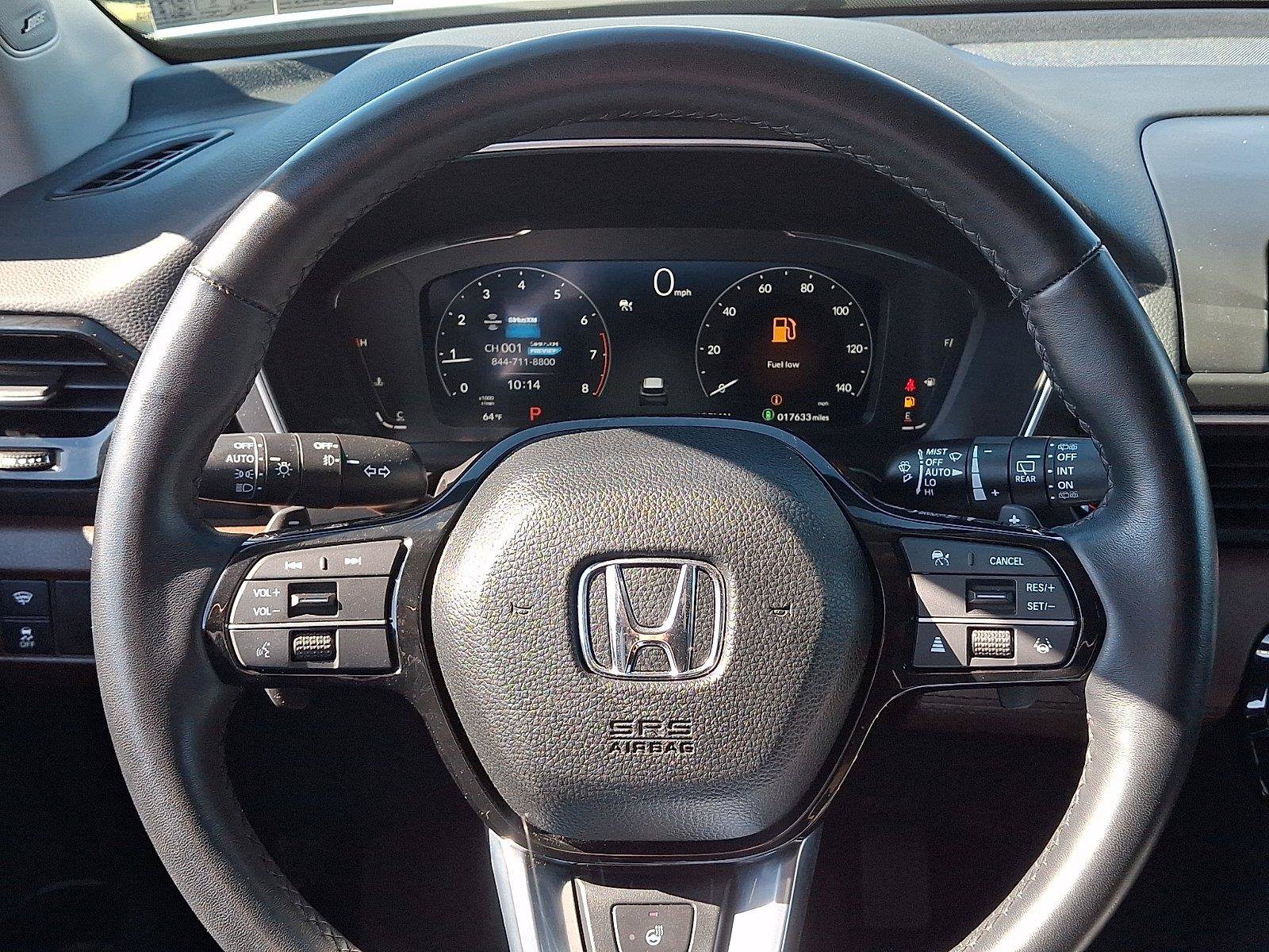 Used 2025 Honda Pilot Elite image 21