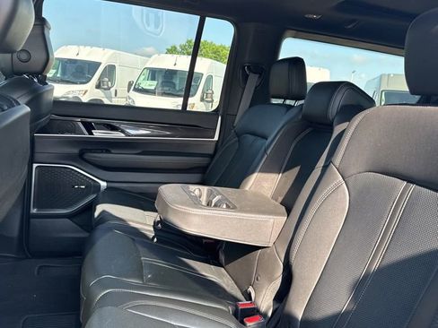 Used 2024 Jeep Wagoneer 2WD w/ Premium Group I image 13