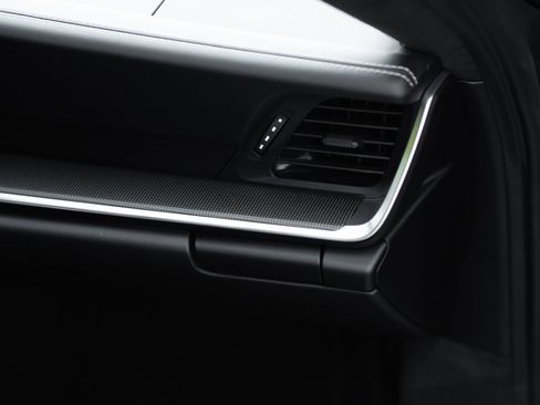 Used 2022 Porsche 911 Turbo S image 50