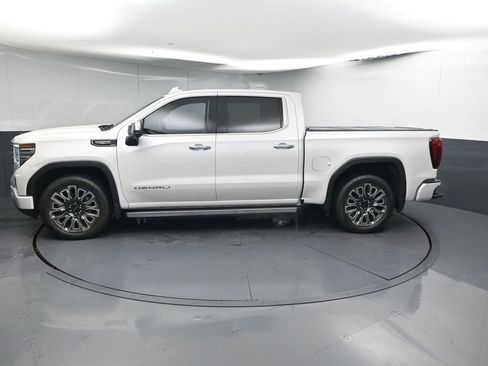 Used 2024 GMC Sierra 1500 Denali Ultimate AWD/4WD image 2