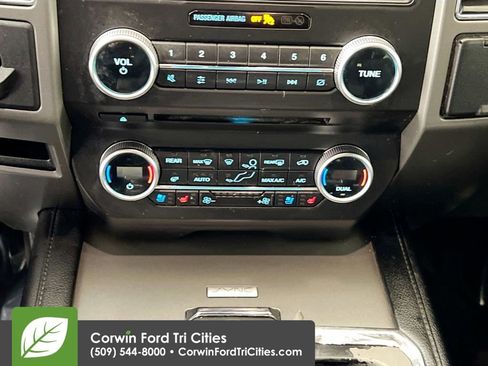 Used 2018 Ford Expedition Max XLT w/ Equipment Group 202A image 9