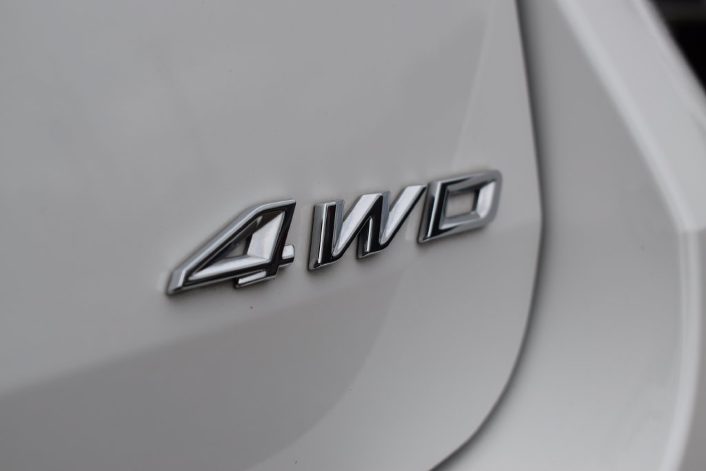 Used 2023 Ford Explorer ST-Line AWD/4WD image 10