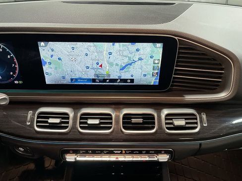 Used 2022 Mercedes-Benz GLE 350 4MATIC image 28