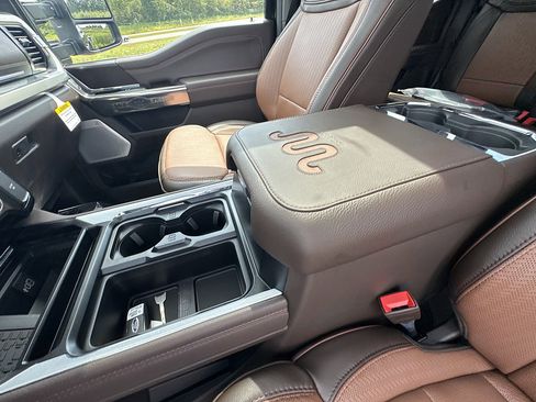 New 2026 Ford F350 King Ranch w/ Chrome Package AWD/4WD image 33