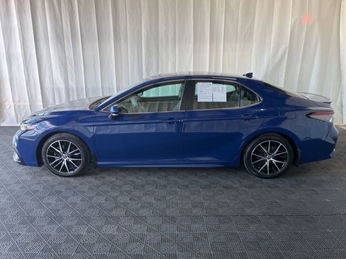 Used 2023 Toyota Camry SE w/ Cold Weather Package AWD/4WD image 29