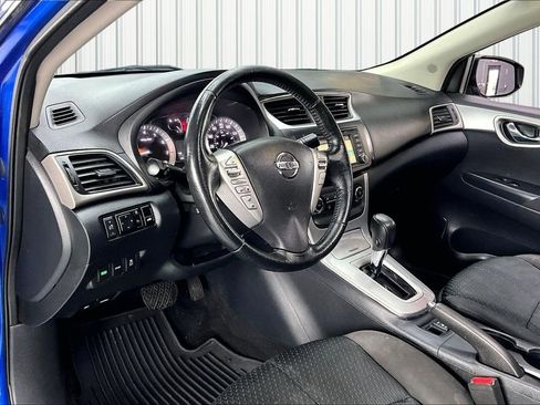 Used 2015 Nissan Sentra S image 16
