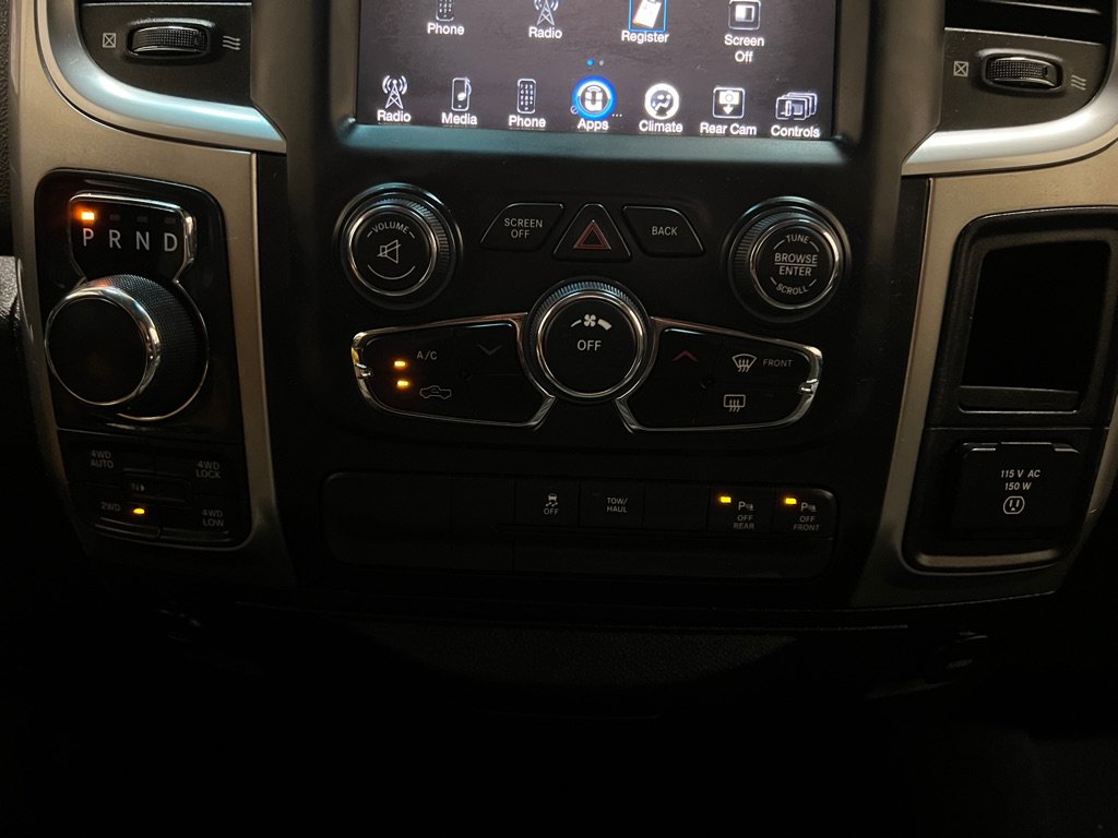 Used 2016 RAM 1500 Big Horn AWD/4WD image 38