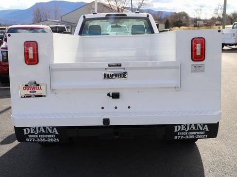 Used 2024 Ford F550 4x4 Regular Cab Super Duty image 4