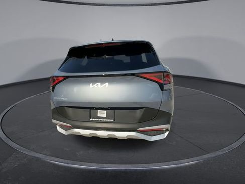 Used 2025 Kia Sportage EX image 7