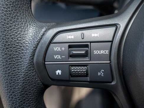 Used 2023 Honda CR-V EX image 32