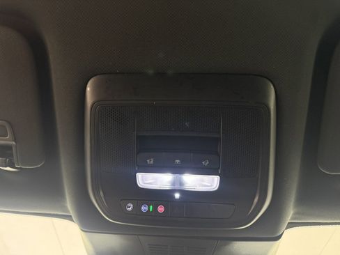 Used 2024 Honda Prologue Touring image 23