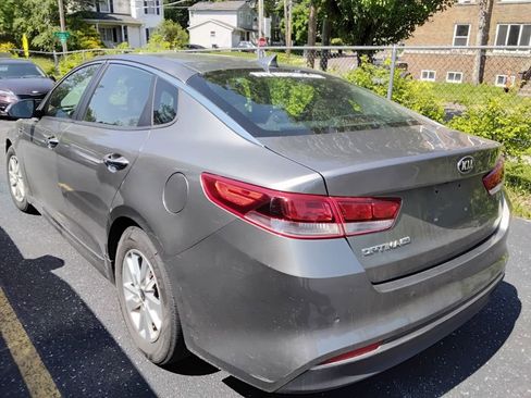 Used 2018 Kia Optima LX FWD image 6