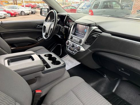 Used 2018 Chevrolet Suburban LS w/ Enhanced Driver Alert Package image 23
