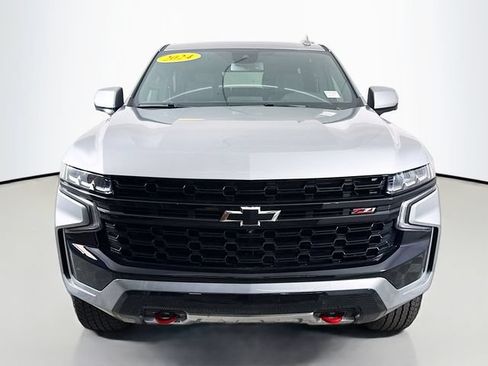 Used 2024 Chevrolet Tahoe Z71 w/ Z71 Off-Road Package AWD/4WD image 2