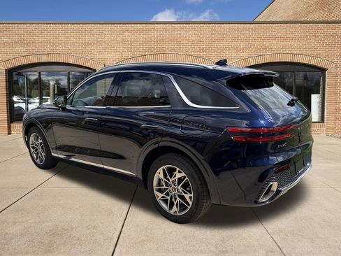 Used 2025 Genesis GV70 2.5T image 6