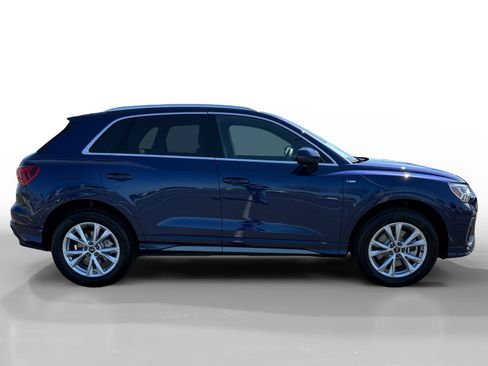 Used 2025 Audi Q3 2.0T Premium Plus w/ Premium Plus Package image 6