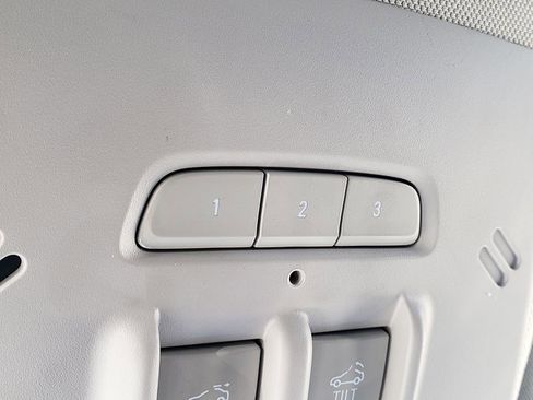 Used 2019 Buick Encore Essence w/ Experience Buick Package image 27