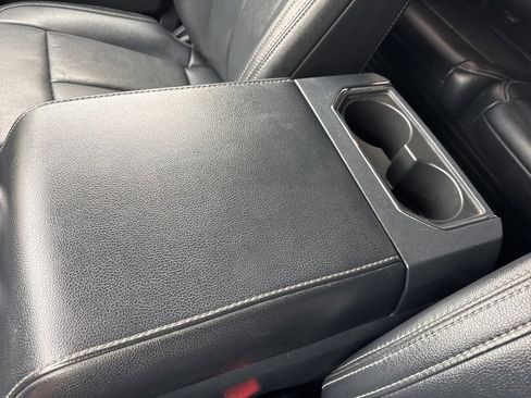 Used 2022 Ford F250 Lariat w/ Tremor Off-Road Package image 35