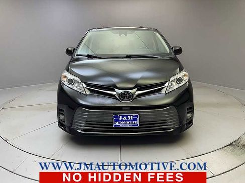 Used 2020 Toyota Sienna XLE FWD image 8