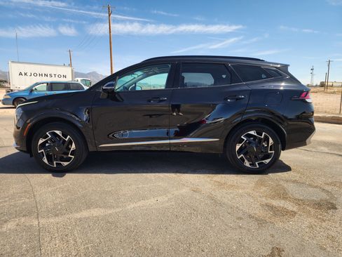Used 2024 Kia Sportage SX AWD/4WD image 7