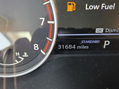 Used 2023 Nissan Rogue SV FWD image 24