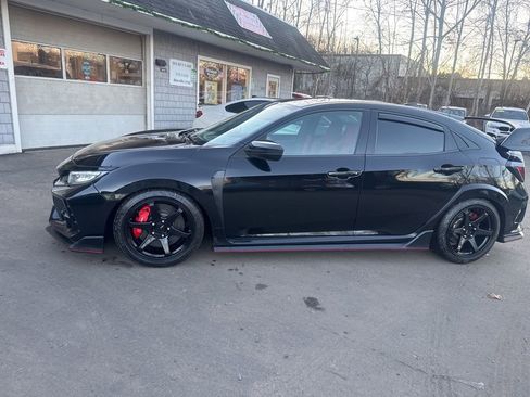 Used 2019 Honda Civic Type R image 32