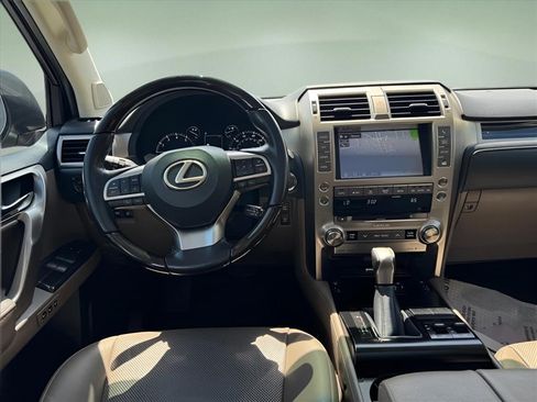 Used 2021 Lexus GX 460 Premium w/ Premium Package AWD/4WD image 16