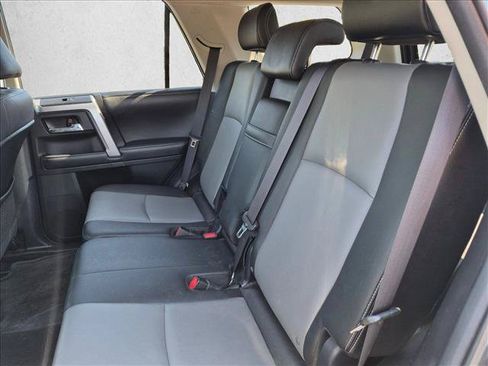 Used 2015 Toyota 4Runner SR5 Premium AWD/4WD image 18