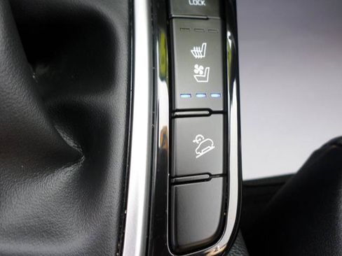 Used 2024 Kia Seltos SX w/ SX Sunroof Package AWD/4WD image 21