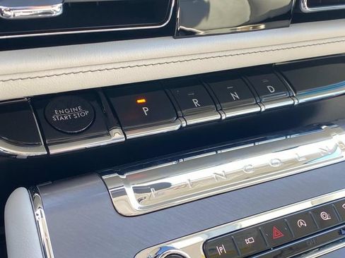 New 2026 Lincoln Aviator Reserve image 26